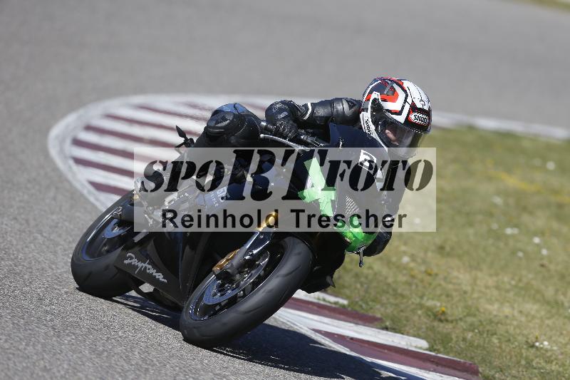 /06 08.04.2026 Cornu Master School ADR/Gruppe gruen/37